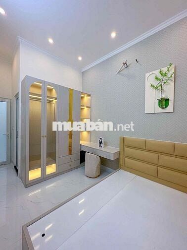 BÁN NHÀ ĐẸP FULL NỘI THẤT HẺM TRỤC CHÍNH HẺM 156 LÊ ANH XUân CẦN THƠ