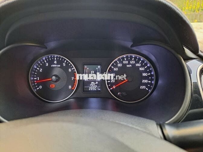 Kia Soluto 2020 1.4 AT Deluxe - 28800 km