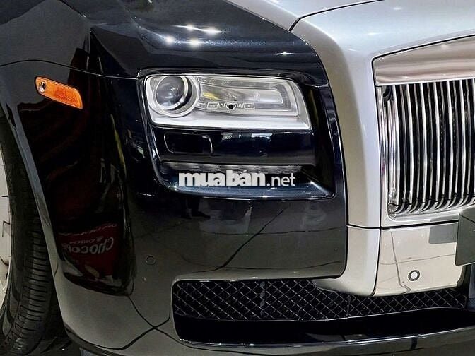 66 981 2011 EWB 6.6 V12 - 49000 km