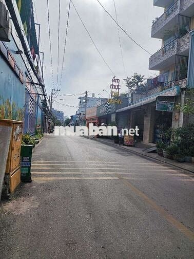 Bán nhà 3 tầng sân thượng, 4 x 12 sổ riêng, Hxh, giá chỉ 4 tỷ 850tr bl