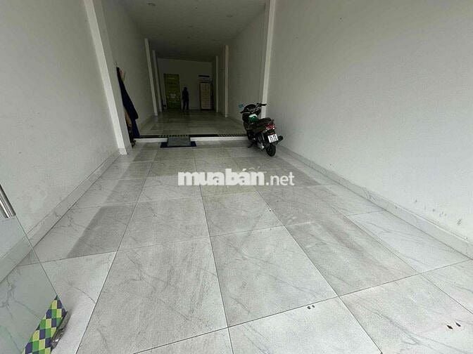 MẶT TIỀN PHAN VĂN TRỊ P1 GÒ VẤP GẦN NGÃ TƯ NGUYỄN THÁI SƠN VINCOM