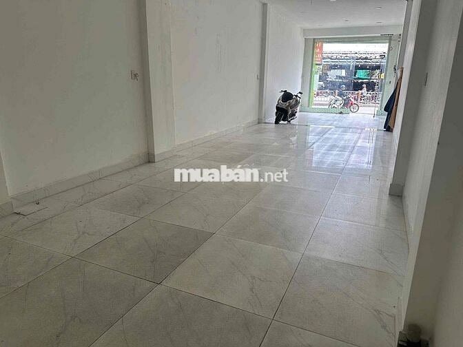 MẶT TIỀN PHAN VĂN TRỊ P1 GÒ VẤP GẦN NGÃ TƯ NGUYỄN THÁI SƠN VINCOM