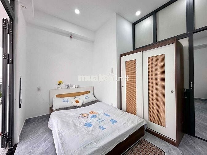 CHO THUÊ CĂN HỘ 1PN TÁCH BẾP BANCONL FUL NT MỚI 100% NGAY VƯỜN LÀI_Q12