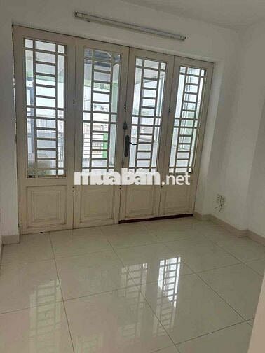 cho thuê nhà gần trung tâm 3p 14 tr