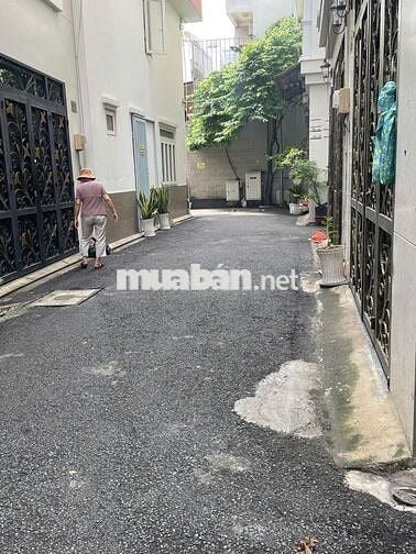 Em cho thuê nhà hẻm VIP Nguyễn Công Hoan 4x11m, 4 lầu 4pn, giá 20 tr