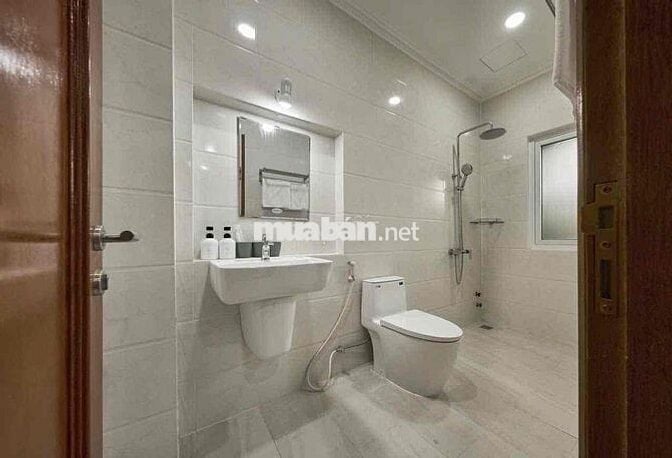 2PN +1PK FULL NT NHÀ MỚI PHẠM VĂN ĐỒNG