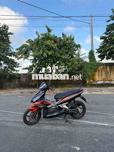 Ab thái máy rin êm - áo thay mới ở hãng siêu đẹp