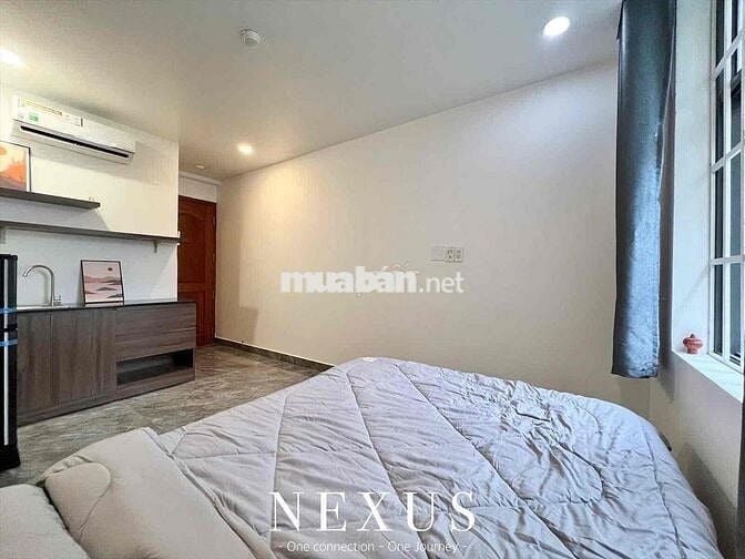 MỚI 100% - FULL NỘI THẤT - THANG MÁY CỬA SỔ TRỜI SÁT CẦU NGUYỄN VĂN CỪ