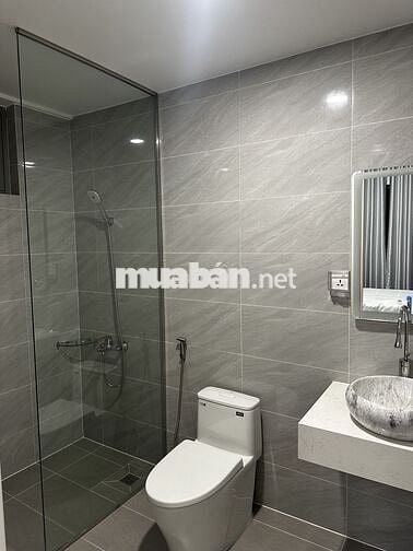 Căn hộ cao cấp 2 phòng ngủ 2PN có phòng tập thể dục, hồ bơi, công viên