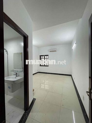 Phòng trọ 20m2 đường Tạ Quang Bửu, Quận 8