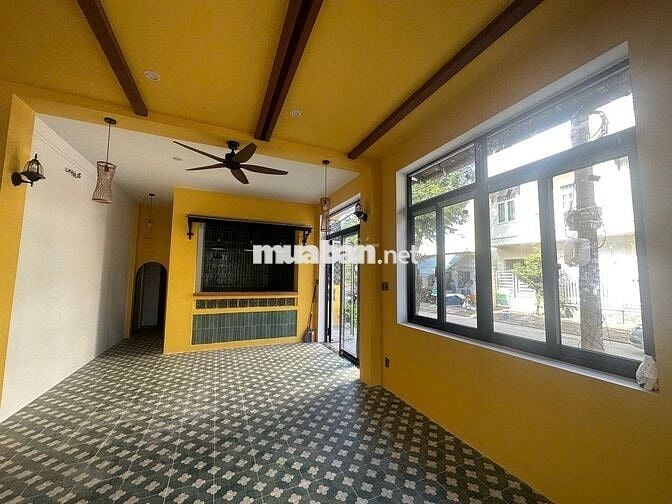 CHÍNH CHỦ CHO THUÊ GÓC 2 MẶT TIỀN ĐƯỜNG DƯƠNG VĂN NGA