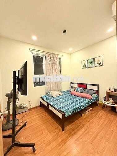 Tôi kẹt tiền ngân hàng bán căn 51m2 2pn1wc giá 2,12 tỷ (có nội thất)