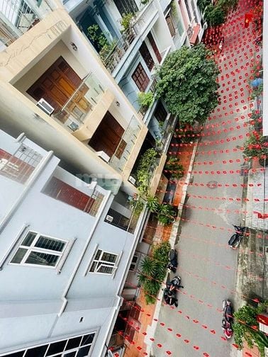 Bán nhà phố Bà Triệu, quận Hà Đông, Kinh doanh đỉnh, 115m2, 5 tầng nhỉ