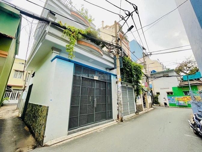 BÁN NHÀ MẶT TIỀN ĐƯỜNG SỐ 7 QUẬN PHÚ NHUẬN 