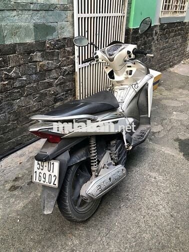 Honda Air Blade Trắng bạc
