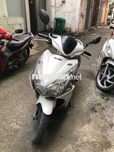 Honda Air Blade Trắng bạc