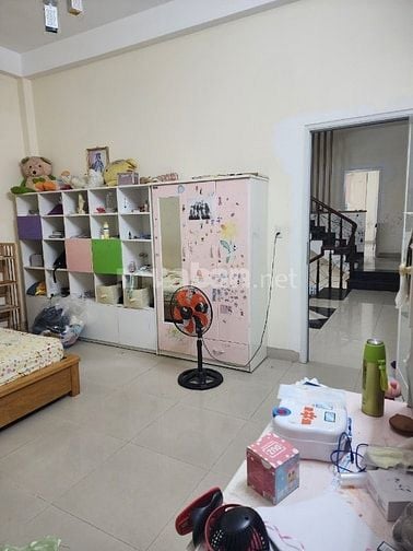 Thuê 16Tr/th. Nhà 2 tấm, đường Lương Nhữ Hộc, 4P ngũ,Nhìn Qua Chợ 