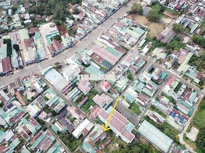 Chính chủ cần bán nhà cấp 4 trung tâm TP Bảo Lộc 78m2 hẻm xe hơi 6m