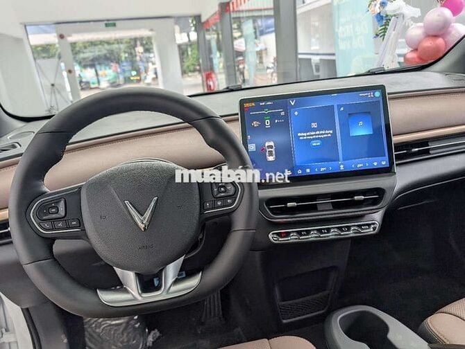 VinFast VF6 PLUS Bản Mỹ Trắng