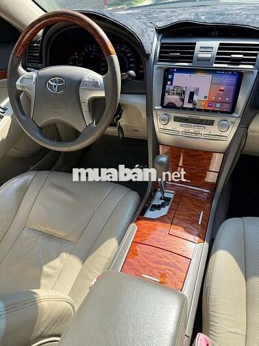 Toyota Camry 2.4G AT 2011 hàng siêu tầm