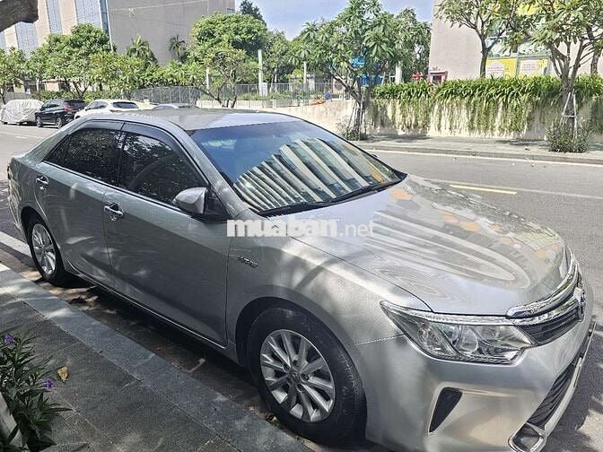Toyota Camry 2015 2.0E Bạc