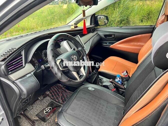 Toyota Innova 2019 2.0E - 16000 km