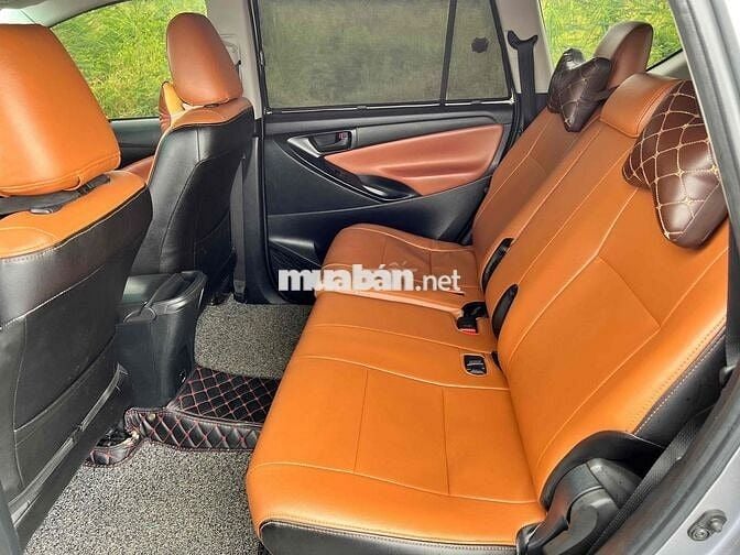 Toyota Innova 2019 2.0E - 16000 km