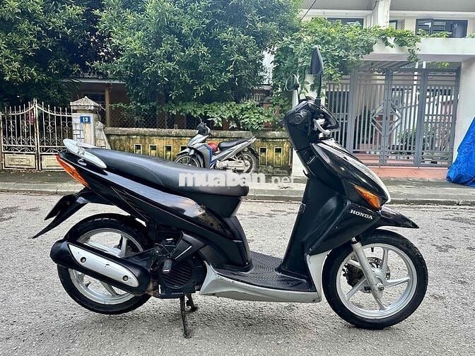 Honda Click 6tr800 ***