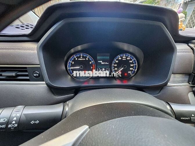 2022 AT Premium - 30000 km