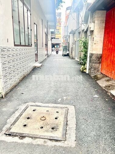 BÁN NHÀ 55m2 HẺM 6m SẴN KẾT CẤU XÂY MỚI 4 TẦNG GẦN BỆNH VIỆN GIA ĐỊNH