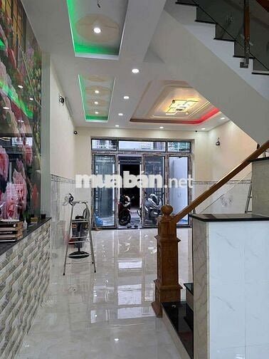 🧣Cần Bán Gấp nhà 1trệt 3lầu 5pn 5wc 1bếp Sổ Hoàn công