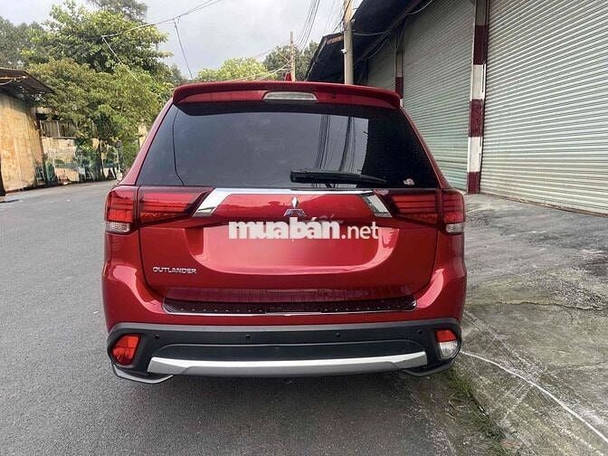 Mitsubishi Outlander 2019 2.0 CVT Premium siêu mới