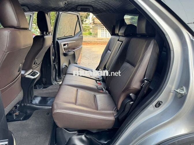 Toyota Fortuner 2018 Xăng Tự động Bạc
