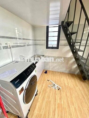 Phòng Mới Keenn - Thang Máy - Giờ Giấc Tự Do - Free Xe - Free Dịch Vụ