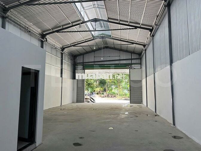 Kho xưởng bãi 225m² kho xây dựng 180m² trong KDC Ngân Thuận