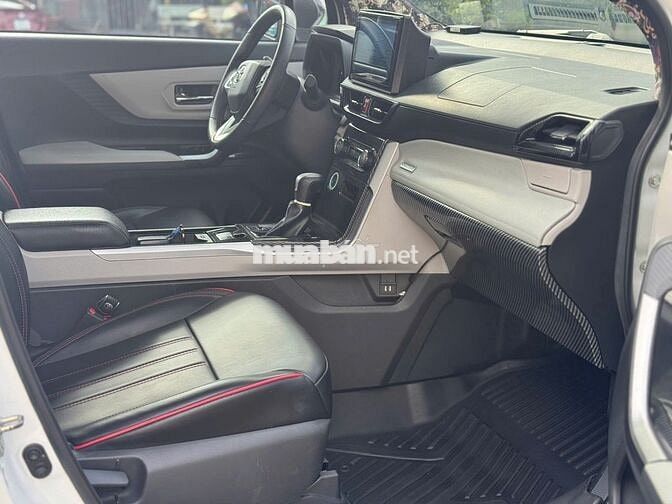 Toyota Veloz Cross Top 2023 Trắng