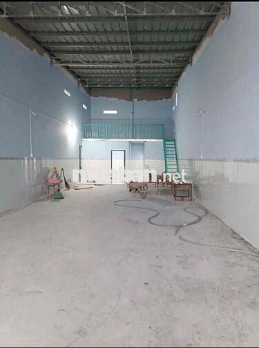 MẶT TIỀN KHO XƯỞNG TƯ BỐN XÃ ( 280m2 )