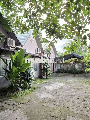 Cho thuê nhà nghỉ phường Định Hòa. 24 phòng. Giá 30tr/ tháng