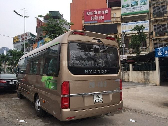 Tuyển lái xe bằng D chạy xe 29 chỗ thân dài chuyên du lịch 