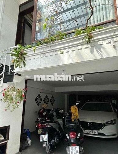 NHÀ SÁT ĐƯỜNG TRƯỜNG CHINH.VỊ TRÍ ĐẸP.KHU VỰC AN NINH. NHIỀU TIỆN ÍCH