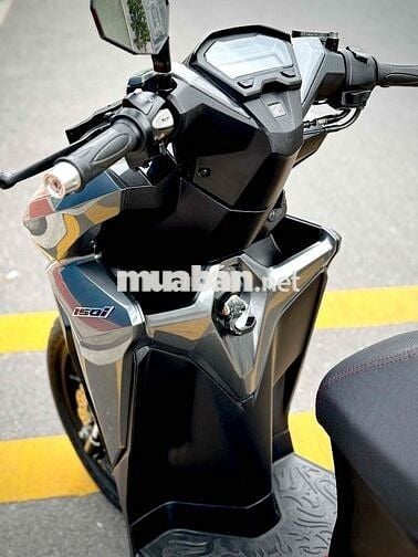 Vario 150 mẫu 2021 9chủ bstp máy zin100% mới99%