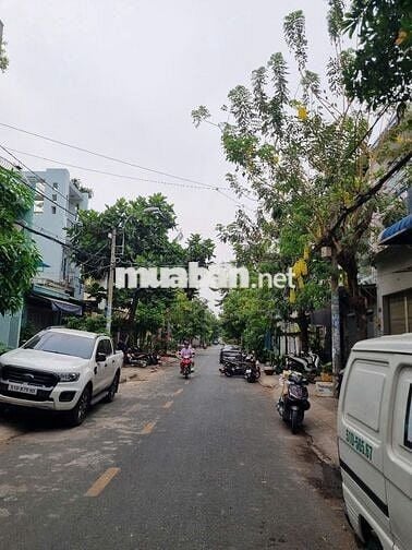 NHÀ CHO THUÊ MT ĐƯỜNG T6 ,P,TÂY THẠNH ,DT 4X25M 3 LẦU 5PN,GIÁ 22TR