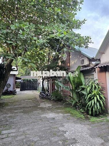 Cho thuê nhà nghỉ phường Định Hòa. 24 phòng. Giá 30tr/ tháng