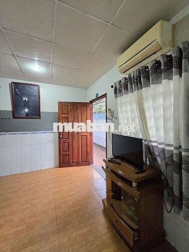 Cho thuê nhà nghỉ phường Định Hòa. 24 phòng. Giá 30tr/ tháng