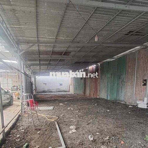 Kho diện tích 700m2 ở Nguyễn Bình cần cho thuê gấp với giá rẻ