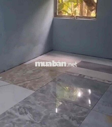 Cần cho thuê gấp kho ở Huỳnh Tấn Phát diện tích 800m2 có điện 3 pha