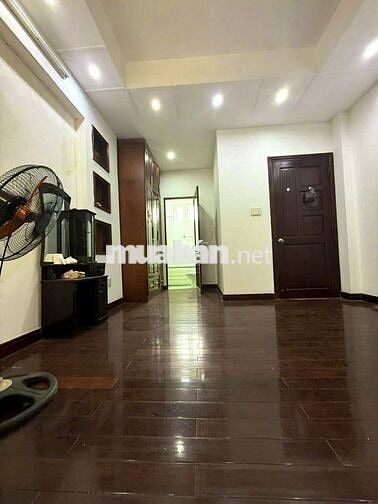 NGUYÊN CĂN QUẬN 1 CÓ NỘI THẤT - PHÒNG NGỦ RỘNG