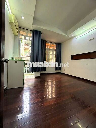 NGUYÊN CĂN QUẬN 1 CÓ NỘI THẤT - PHÒNG NGỦ RỘNG