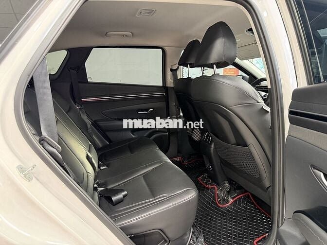 Hyundai Tucson 2022 2.0 AT Đặc biệt - 18000 km