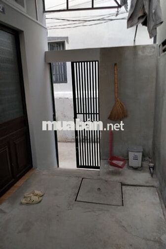 Cho thuê nhà trọ Cách mạng tháng 8